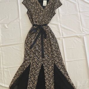 Elegant Navy and Gold Lace Dress